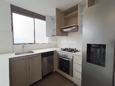 Apartamento de 2 alcobas en arriendo en Los Balsos, Medellín, 92 m² · foto 18 de 20