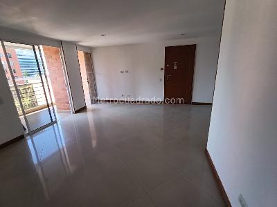 Apartamento de 3 alcobas en arriendo en Laureles Medellin, Medellín, 107 m² · foto 5 de 16