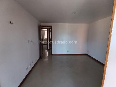 Apartamento de 3 alcobas en arriendo en Laureles Medellin, Medellín, 107 m² · foto 6 de 16