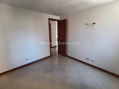 Apartamento de 3 alcobas en arriendo en Laureles Medellin, Medellín, 107 m² · foto 8 de 16