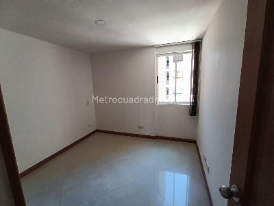 Apartamento de 3 alcobas en arriendo en Laureles Medellin, Medellín, 107 m² · foto 9 de 16
