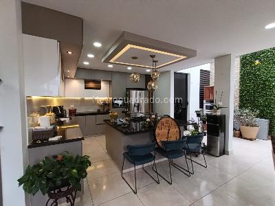 Casa de 3 alcobas en arriendo en Gualanday, Rionegro, 270 m² · foto 6 de 15