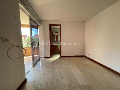 Apartamento de 3 alcobas en arriendo en Laureles Medellin, Medellín, 162 m² · foto 15 de 20