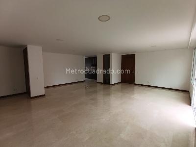 Apartamento de 3 alcobas en arriendo en Laureles Medellin, Medellín, 148 m² · foto 6 de 20