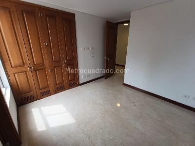 Apartamento de 3 alcobas en arriendo en Laureles Medellin, Medellín, 148 m² · foto 19 de 20