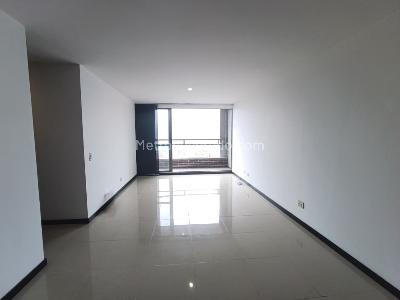 Apartamento de 3 alcobas en arriendo en Los Balsos, Medellín, 84 m² · foto 3 de 20
