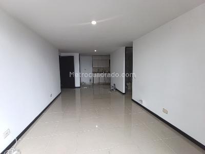 Apartamento de 3 alcobas en arriendo en Los Balsos, Medellín, 84 m² · foto 4 de 20