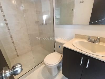 Apartamento de 3 alcobas en arriendo en Los Balsos, Medellín, 84 m² · foto 14 de 20
