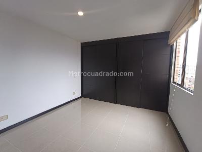 Apartamento de 3 alcobas en arriendo en Los Balsos, Medellín, 84 m² · foto 16 de 20