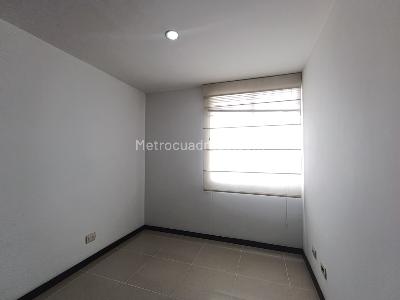 Apartamento de 3 alcobas en arriendo en Los Balsos, Medellín, 84 m² · foto 19 de 20