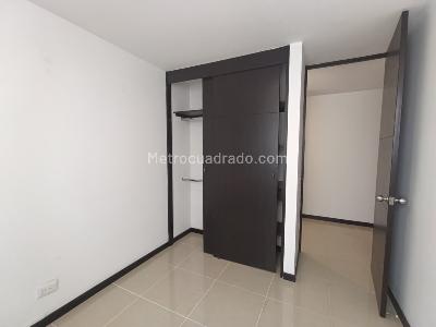 Apartamento de 3 alcobas en arriendo en Los Balsos, Medellín, 84 m² · foto 20 de 20