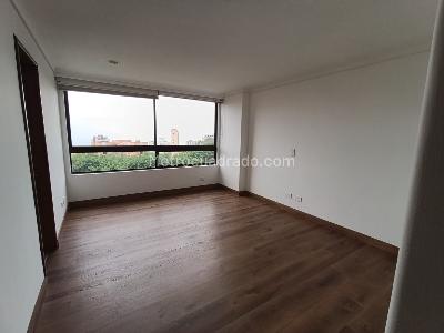 Apartamento de 4 alcobas en arriendo en Los Balsos, Medellín, 348 m² · foto 17 de 20