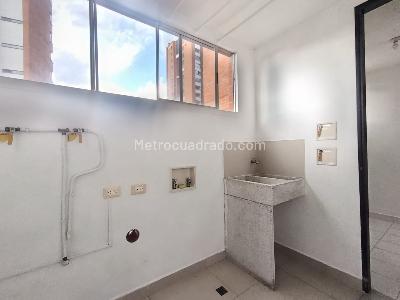 Apartamento de 4 alcobas en arriendo en La Calera, Medellín, 250 m² · foto 7 de 20