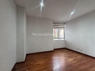 Apartamento de 4 alcobas en arriendo en La Calera, Medellín, 250 m² · foto 10 de 20