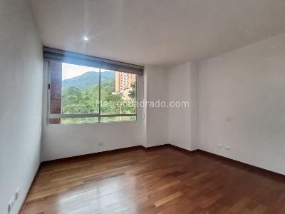 Apartamento de 4 alcobas en arriendo en La Calera, Medellín, 250 m² · foto 11 de 20