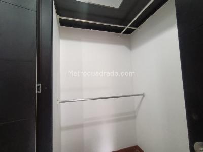 Apartamento de 4 alcobas en arriendo en La Calera, Medellín, 250 m² · foto 12 de 20