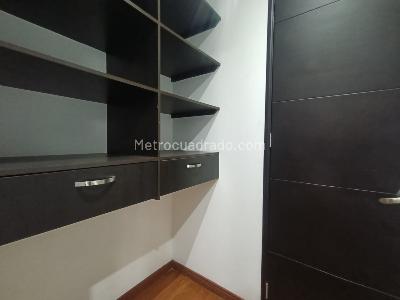 Apartamento de 4 alcobas en arriendo en La Calera, Medellín, 250 m² · foto 17 de 20