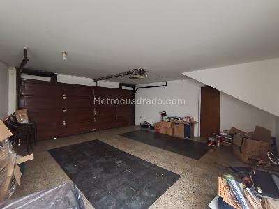Casa de 3 alcobas en arriendo en El Nogal Los Almendros, Medellín, 370 m² · foto 15 de 18