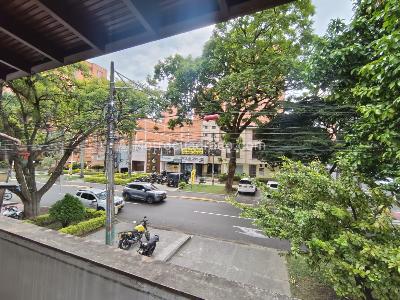 Casa de 3 alcobas en arriendo en El Nogal Los Almendros, Medellín, 370 m² · foto 18 de 18