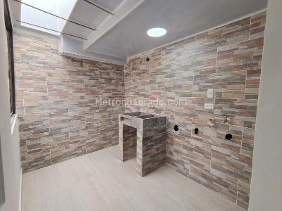 Apartamento de 2 alcobas en arriendo en La Castellana, Medellín, 50 m² · foto 11 de 11