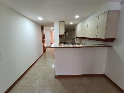 Apartamento en venta en Laureles, Medellín · foto 3 de 20