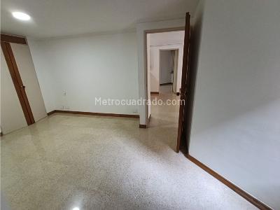 Apartamento en venta en Laureles, Medellín · foto 11 de 20