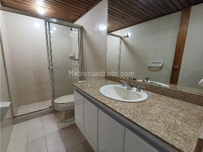 Apartamento en venta en Laureles, Medellín · foto 16 de 20