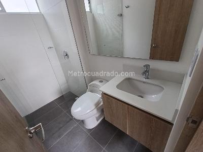 Apartamento de 3 alcobas en arriendo en Los Colegios, Rionegro, 66 m² · foto 7 de 13