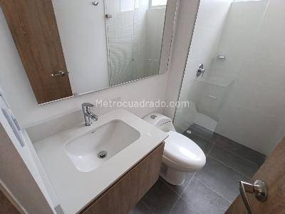 Apartamento de 3 alcobas en arriendo en Los Colegios, Rionegro, 66 m² · foto 10 de 13