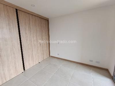 Apartamento de 3 alcobas en arriendo en Los Colegios, Rionegro, 66 m² · foto 11 de 13