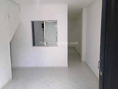 Apartamento de 1 alcoba en arriendo en Lorena, Medellín, 42 m² · foto 4 de 8