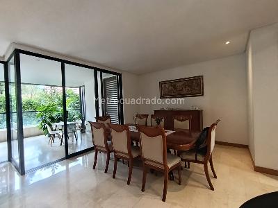 Apartamento de 3 alcobas en arriendo en La Calera, Medellín, 240 m² · foto 3 de 17