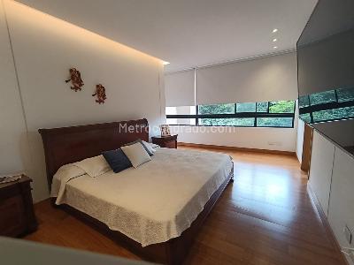 Apartamento de 3 alcobas en arriendo en La Calera, Medellín, 240 m² · foto 15 de 17