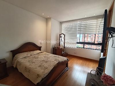 Apartamento de 3 alcobas en arriendo en La Calera, Medellín, 240 m² · foto 16 de 17