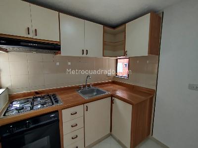 Apartamento de 1 alcoba en arriendo en Cedritos, Bogotá, 40 m² · foto 8 de 15