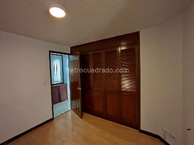 Apartamento de 1 alcoba en arriendo en Cedritos, Bogotá, 40 m² · foto 10 de 15