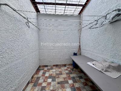 Casa de 3 alcobas en arriendo en La Mina, Envigado, 147 m² · foto 7 de 19