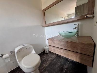 Casa de 3 alcobas en arriendo en La Mina, Envigado, 147 m² · foto 12 de 19
