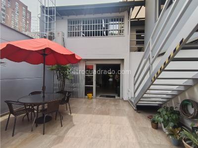 Casa de 5 alcobas en venta en Suramericana, Medellín, 423 m² · foto 16 de 20