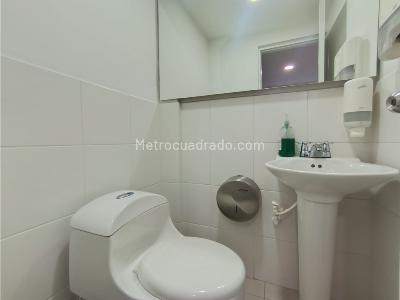 Casa de 5 alcobas en venta en Suramericana, Medellín, 423 m² · foto 4 de 20