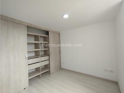 Apartamento de 3 alcobas en venta en Alto Bonito, Rionegro, 60 m² · foto 5 de 7