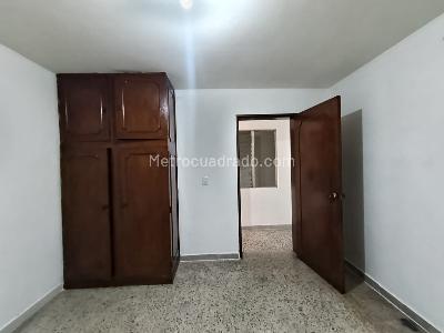 Casa en arriendo en San Miguel, Medellín, 320 m² · foto 13 de 17