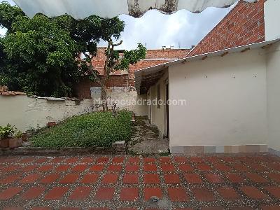 Casa en arriendo en San Miguel, Medellín, 320 m² · foto 16 de 17