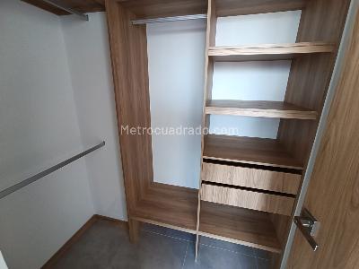 Apartamento de 2 alcobas en arriendo en Prados De Sabaneta, Sabaneta, 74 m² · foto 13 de 16