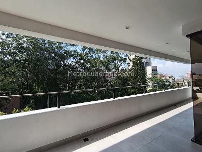 Apartamento de 5 alcobas en arriendo en San Lucas, Medellín, 240 m² · foto 2 de 20