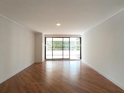 Apartamento de 5 alcobas en arriendo en San Lucas, Medellín, 240 m² · foto 3 de 20