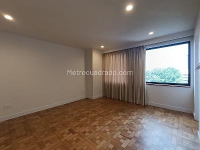 Apartamento de 5 alcobas en arriendo en San Lucas, Medellín, 240 m² · foto 17 de 20