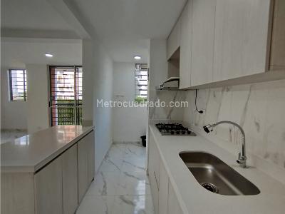Apartamento de 2 alcobas en venta en El Porvenir, Rionegro, 54 m² · foto 4 de 12
