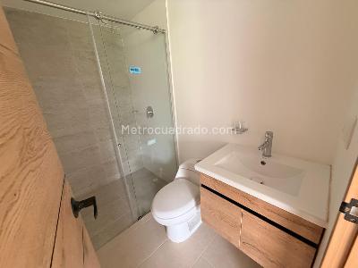 Apartamento de 3 alcobas en arriendo en Galicia, Pereira, 85 m² · foto 5 de 14