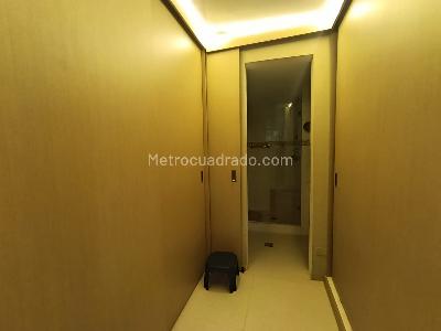 Apartamento de 3 alcobas en arriendo en Patio Bonito, Medellín, 130 m² · foto 19 de 20